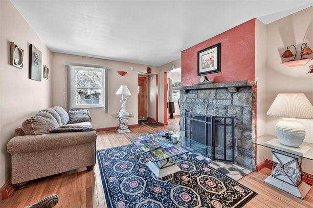 2036 Sampson St, Wilkinsburg, PA 15221