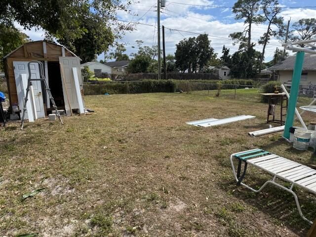 448 Perry Avenue, Greenacres, FL 33463
