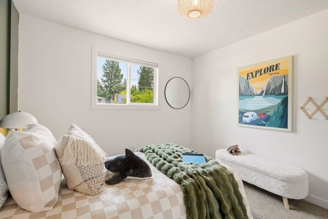 6808 N Calispel St, Spokane, WA 99208