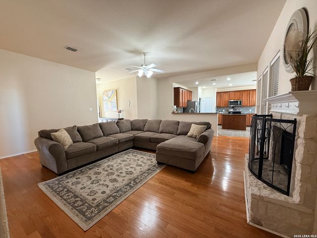 6113 Merion, Schertz, TX 78108