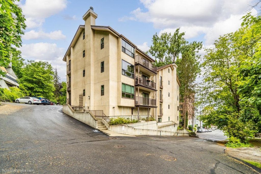 707 W 6th Ave, Spokane, WA 99204