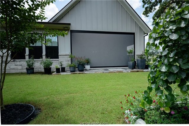 4936 Dandelion Court, College Station, TX 77845