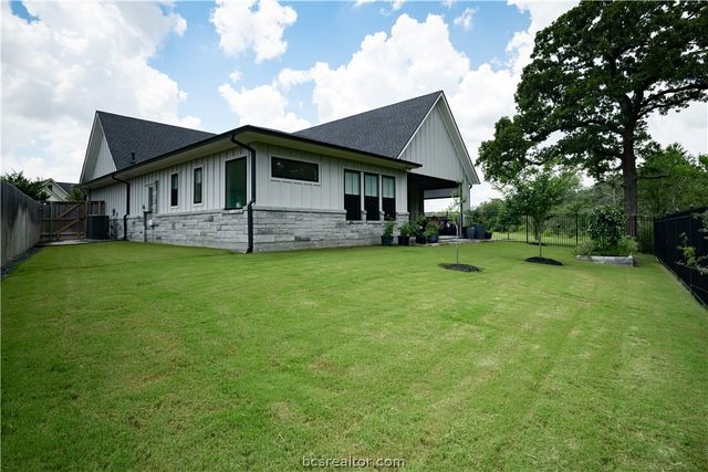 4936 Dandelion Court, College Station, TX 77845