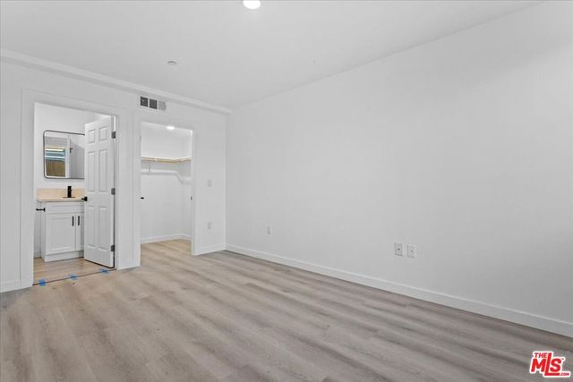 442 E 118th Street, Los Angeles, CA 90061