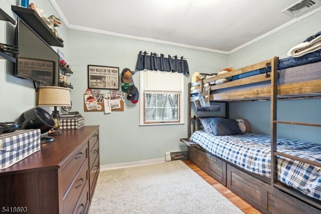 15 Colgate Rd, Oakland Boro, NJ 07436