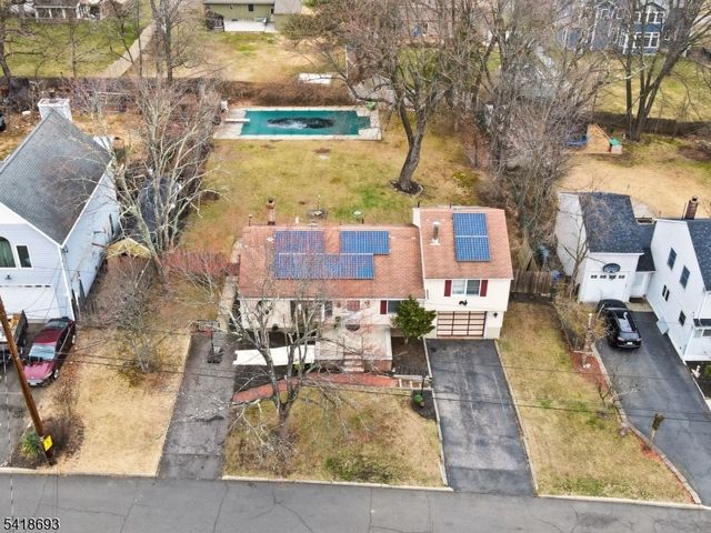 15 Colgate Rd, Oakland Boro, NJ 07436