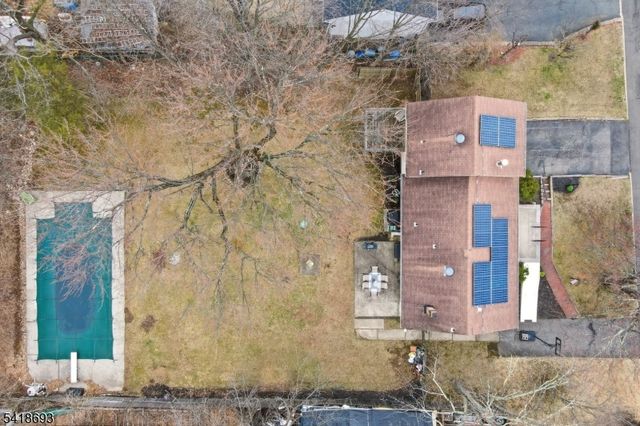 15 Colgate Rd, Oakland Boro, NJ 07436