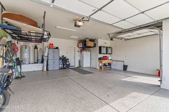 2355 E Thunder Bluff Drive, Green Valley, AZ 85614