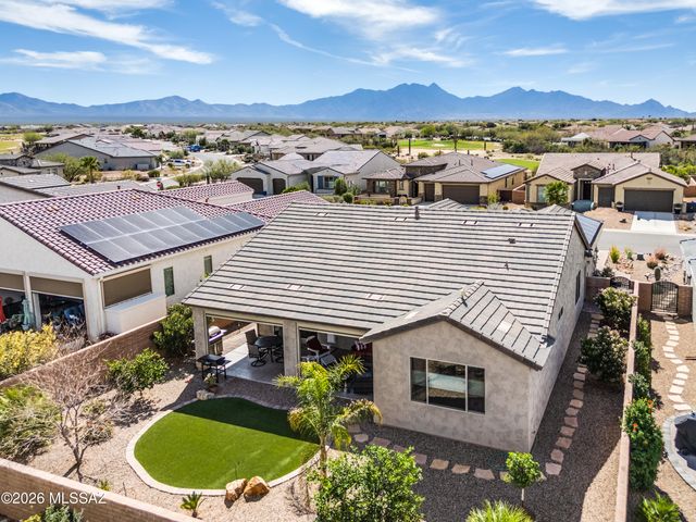 2355 E Thunder Bluff Drive, Green Valley, AZ 85614