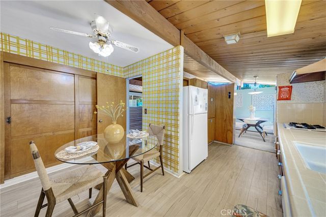 2200 Gregory, La Habra, CA 90631