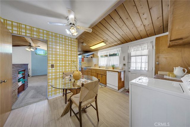 2200 Gregory, La Habra, CA 90631