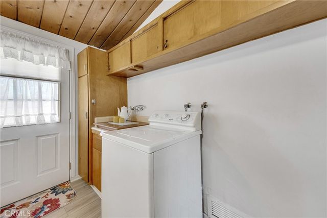 2200 Gregory, La Habra, CA 90631