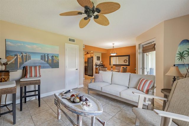 1515 PINELLAS BAYWAY S 18, St Petersburg, FL 33715