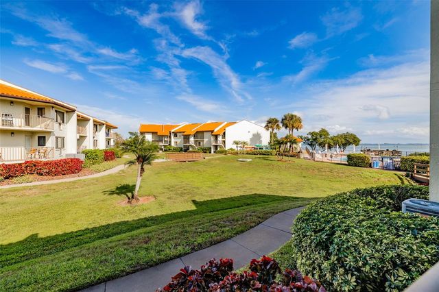 1515 PINELLAS BAYWAY S 18, St Petersburg, FL 33715