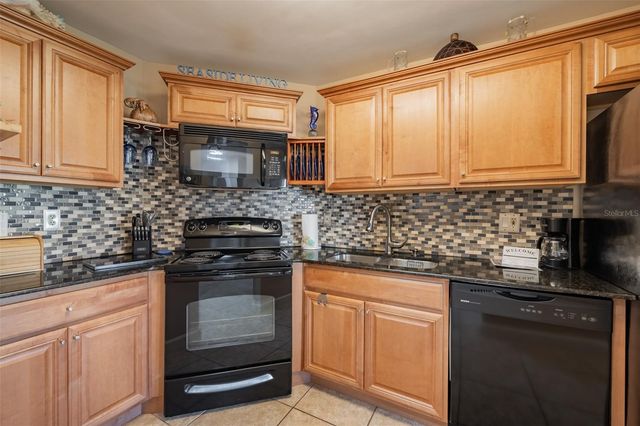 1515 PINELLAS BAYWAY S 18, St Petersburg, FL 33715