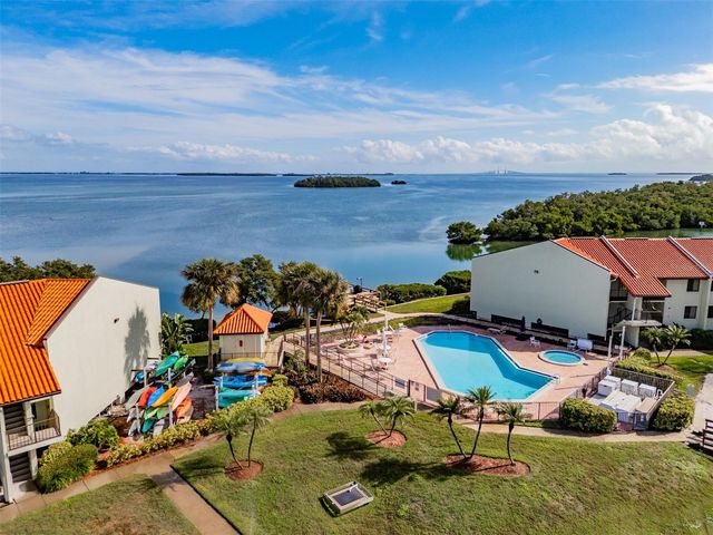 1515 PINELLAS BAYWAY S 18, St Petersburg, FL 33715