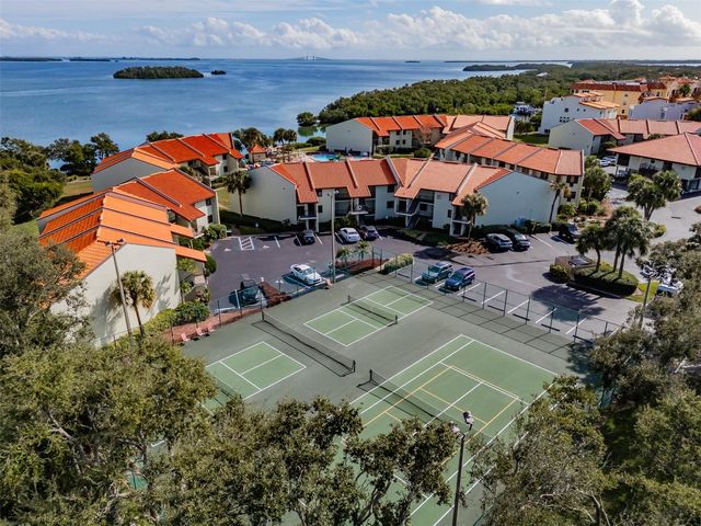 1515 PINELLAS BAYWAY S 18, St Petersburg, FL 33715