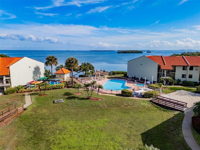 1515 PINELLAS BAYWAY S 18, St Petersburg, FL 33715