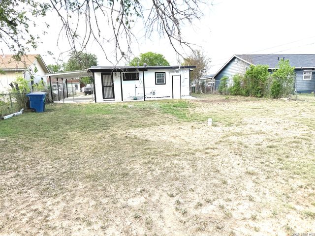 122 Waugh, San Antonio, TX 78223