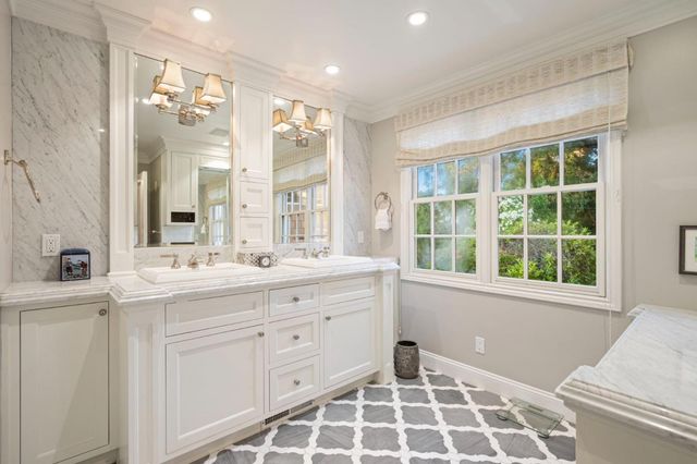 537 Hurlingham Avenue, San Mateo, CA 94402