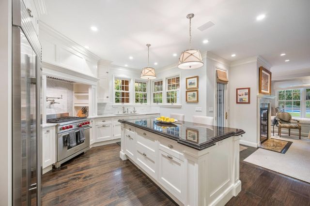 537 Hurlingham Avenue, San Mateo, CA 94402