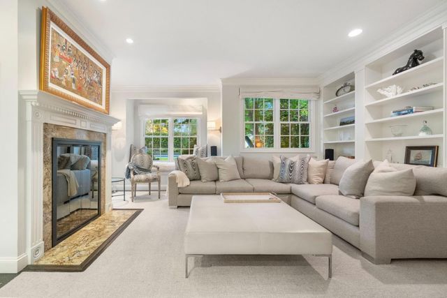 537 Hurlingham Avenue, San Mateo, CA 94402