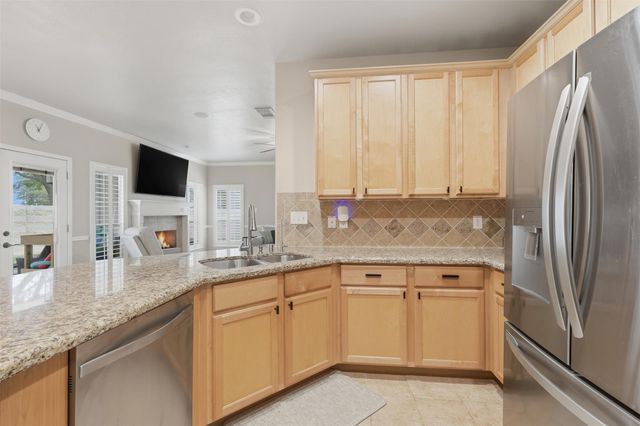 3019 Eagle Lake Drive, Pearland, TX 77581