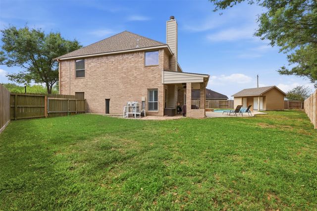 3019 Eagle Lake Drive, Pearland, TX 77581