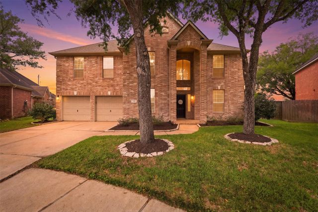 3019 Eagle Lake Drive, Pearland, TX 77581