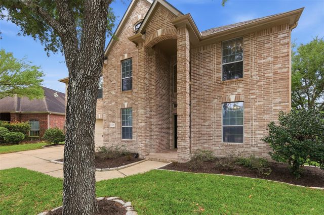 3019 Eagle Lake Drive, Pearland, TX 77581