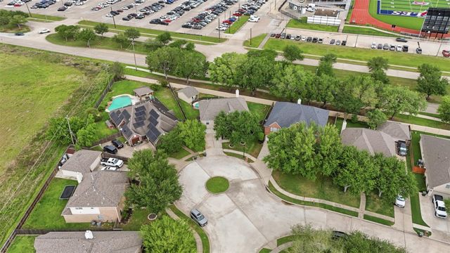 3019 Eagle Lake Drive, Pearland, TX 77581