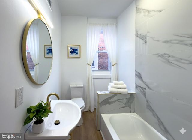 5237 GREENWAY AVE, Philadelphia, PA 19143