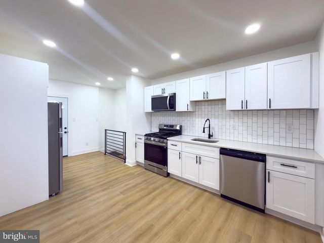 5237 GREENWAY AVE, Philadelphia, PA 19143