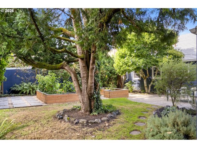 4752 Se 34TH Ave, Portland, OR 97202