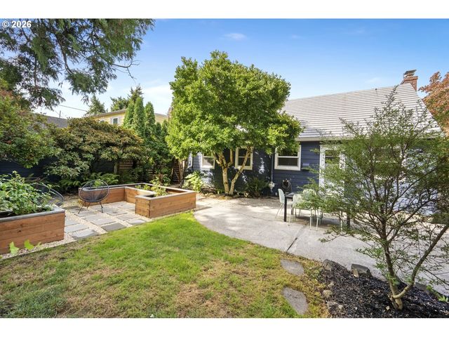 4752 Se 34TH Ave, Portland, OR 97202