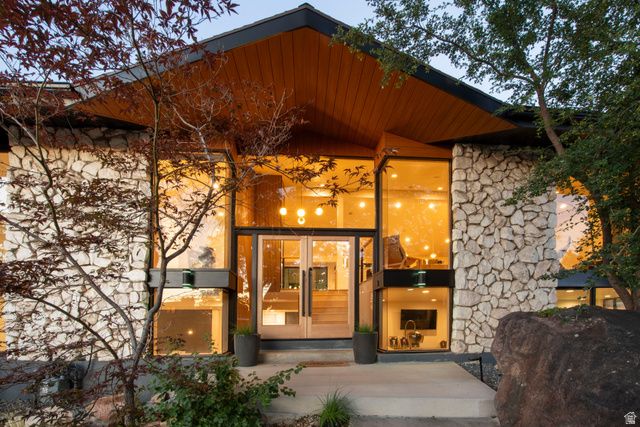 4281 S ADONIS DR, Salt Lake City, UT 84124