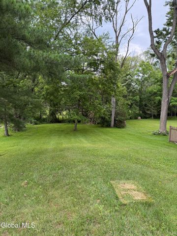 47 Lishakill Road, Colonie, NY 12205
