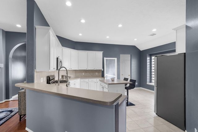 14814 Charleton Mill Lane, Sugar Land, TX 77498