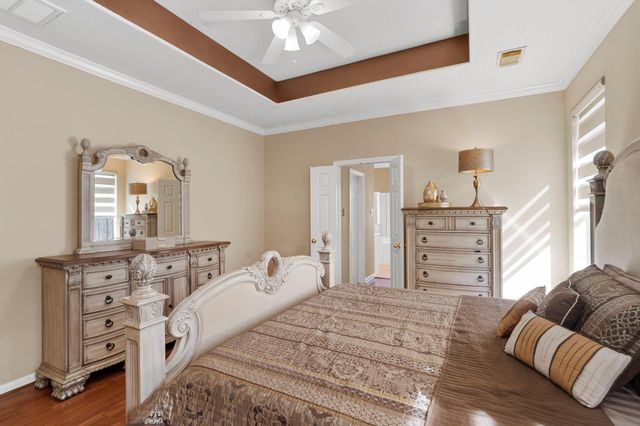 14814 Charleton Mill Lane, Sugar Land, TX 77498