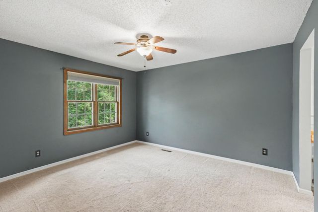 4213 Oakmede Lane 120D, White Bear Lake, MN 55110