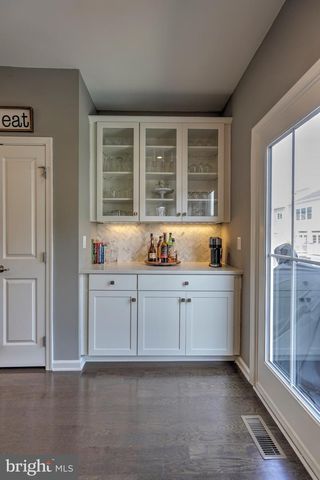 500 SAPPHIRE DR, Malvern, PA 19355