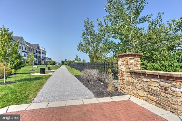 500 SAPPHIRE DR, Malvern, PA 19355