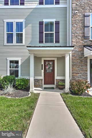 500 SAPPHIRE DR, Malvern, PA 19355