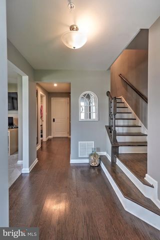 500 SAPPHIRE DR, Malvern, PA 19355