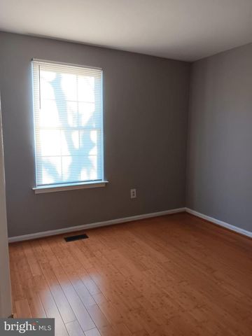 7102 CIPRIANO SPRINGS DR, Lanham, MD 20706