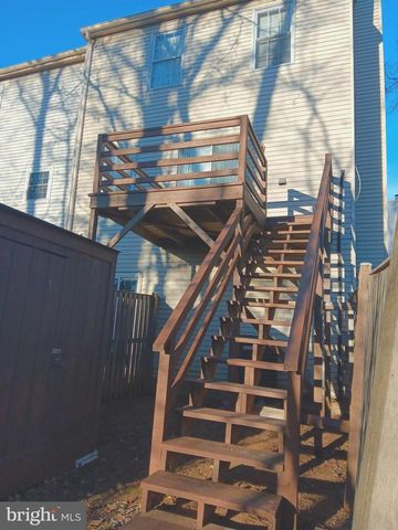 7102 CIPRIANO SPRINGS DR, Lanham, MD 20706