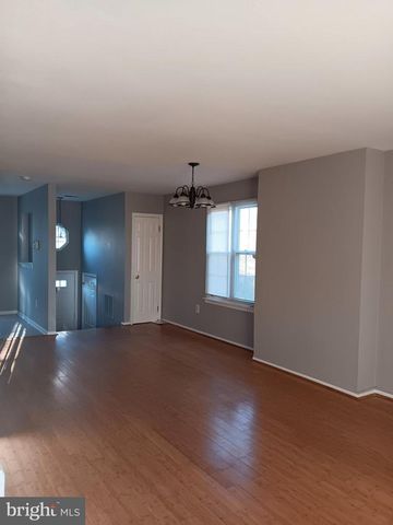 7102 CIPRIANO SPRINGS DR, Lanham, MD 20706