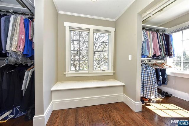 352 Fairway Road, Ridgewood, NJ 07450