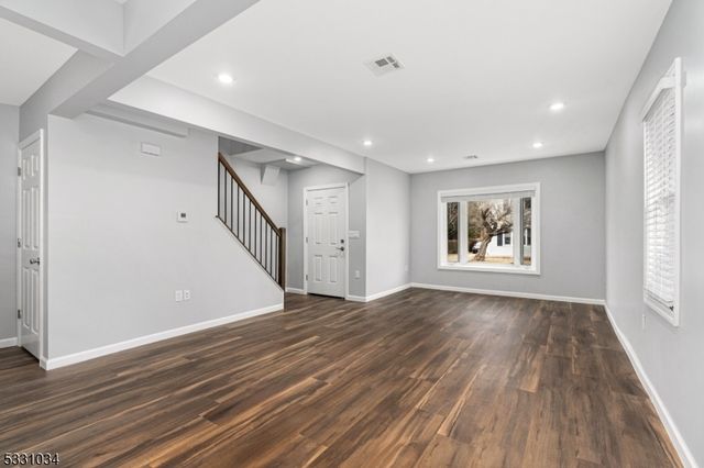 78 Stoll St, Netcong Boro, NJ 07857