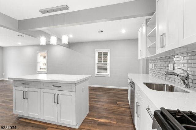 78 Stoll St, Netcong Boro, NJ 07857